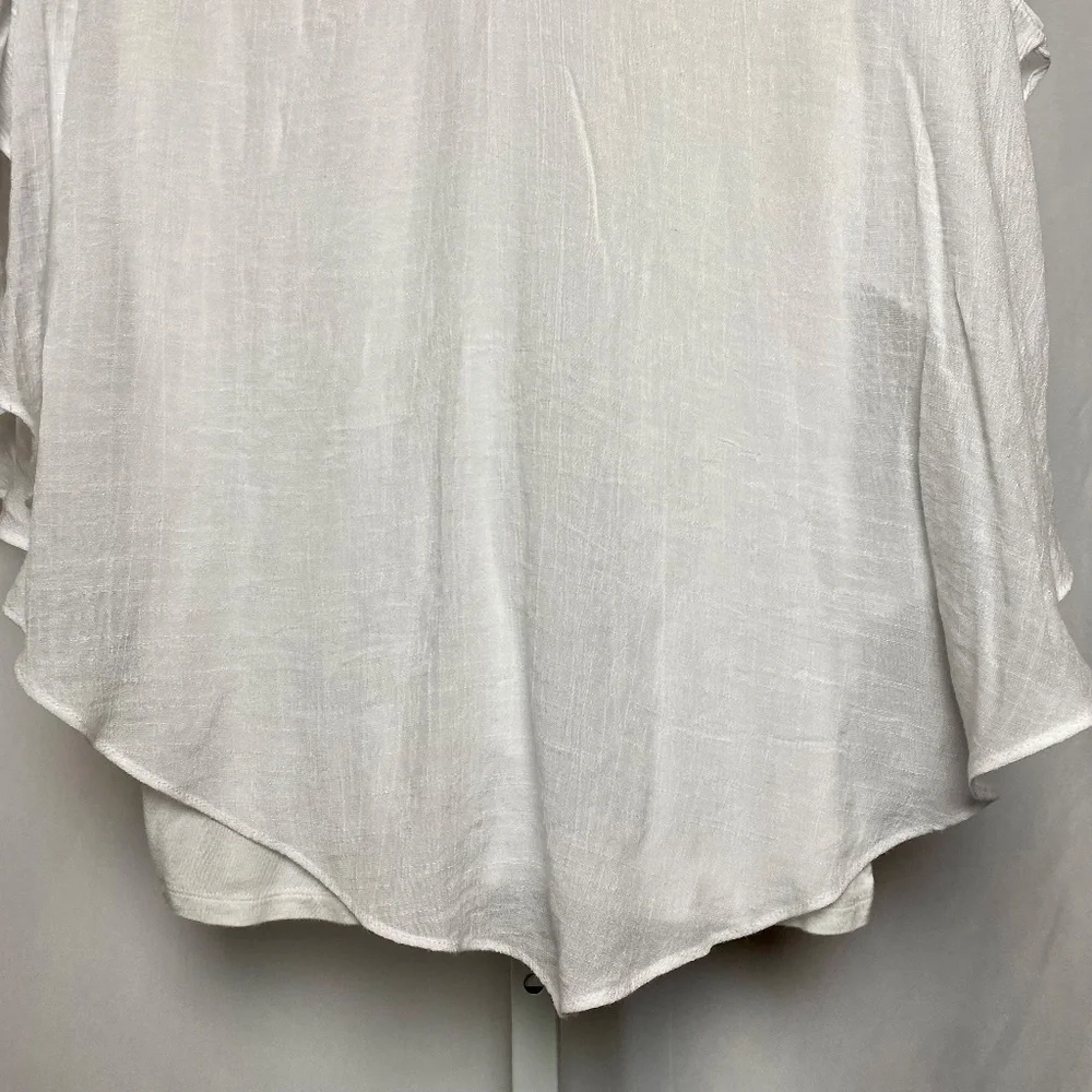 JM Collection Womenʻs White Embellished V-Neckline Flowy Poncho Top Large
